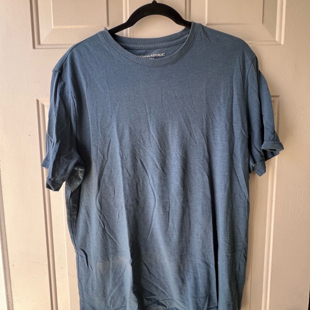 Banana Republic Men's Blue T-Shirt